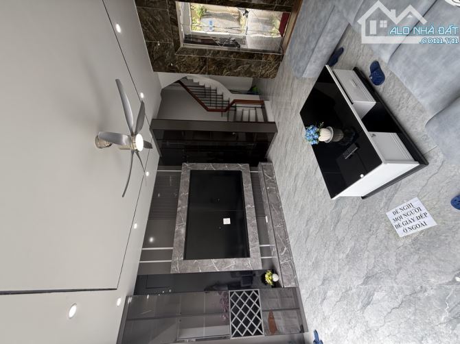 Bán nhà 40m2 xây 6 tầng thang máy tại đàm quang trung , Long Biên - 4