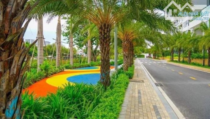 BÁN CĂN HỘ CHUNG CƯ DLUSSO MẶT TIỀN NGUYỄN THỊ ĐỊNH 1PN GIÁ TỐT NHẤT 4.2 TỶ - 5