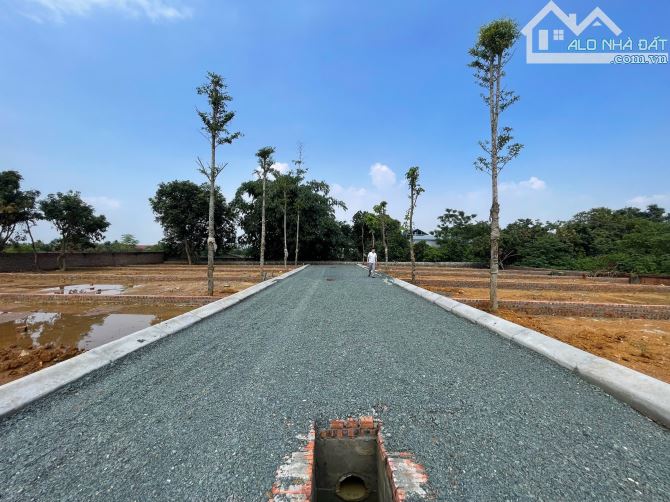 Cạnh Khu công Nghệ Cao Hoà Lạc Dân Cư Hiện Hữu Rất Nhiều Công Nhân DT:110m2 Hai Thoáng - 5