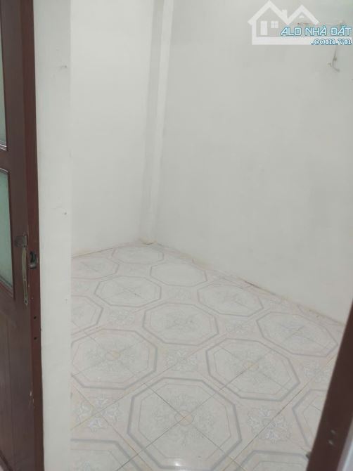 Nhà hẻm 1 sẹc Lê Văn Thọ, 4mx22m, lầu đúc, 4PN, hẻm 4m thông, giá 10 triệu - 5
