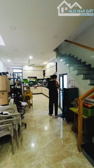 4X20 ĐỊNH CƯ MỸ BÁN NHÀ 3 TẦNG ĐƯỜNG SỐ 8 P. BÌNH HƯNG HÒA HẺM ÔTÔ TRÁNH GIÁ 7,5TỶ TL - 5