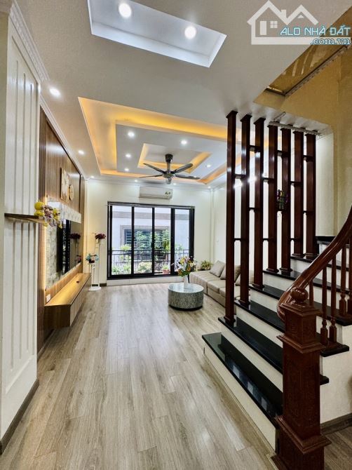 Bán nhà dân xây 42m2 Đền Lừ. Phân lô, ngõ thông, ô tô tránh dừng đỗ, vào nhà - 5