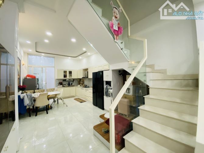 Bán nhà đường Gò Ô Môi liền kề Phú Mỹ Hưng rộng và thoáng kdc văn minh. - 5