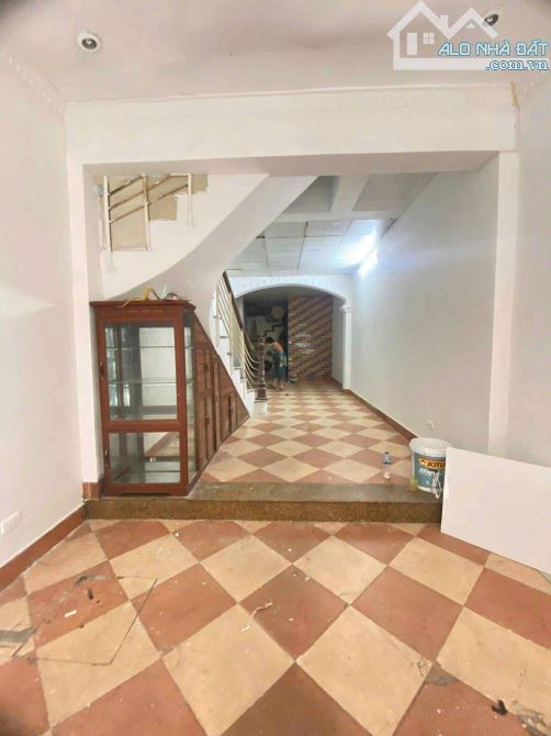 Bán nhà ngõ 67 Thái Thịnh ô tô đỗ cửa 30m ra mặt phố 5 tầng 52m2 cho thuê, kinh doanh đỉnh - 5