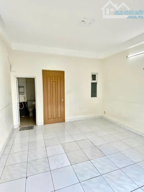 Nhà 5 tầng Lê Trung Đình, 32m2, gần AEON Tân Phú, chỉ 4.98 tỷ TL - 5