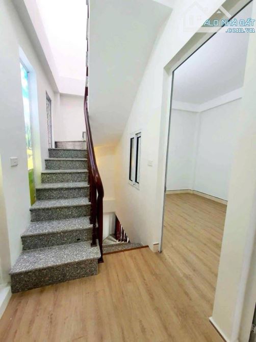 Bán nhà Tổ 10 Yên Nghĩa, ô tô con vào nhà. 32m2, 4 tầng, mt 4.5m, 5.8 tỷ. Đại học Phinenka - 5