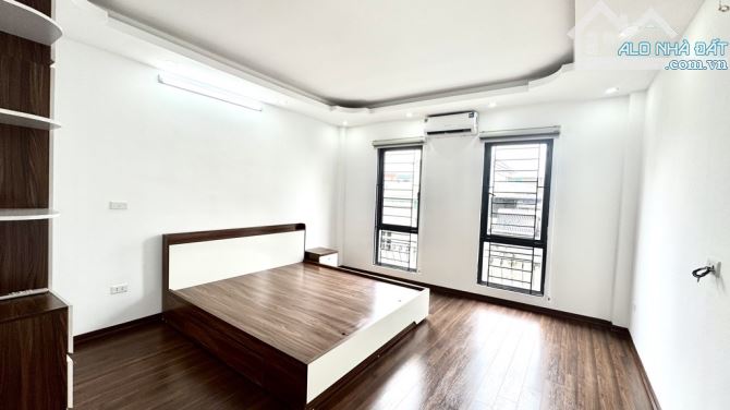 6,98 TỶ - 38M2 - Ô TÔ NGỦ TRONG NHÀ - 5 TẦNG - FULL NỘI THẤT - HÀNG XÓM VH RIVERSIDE - 5