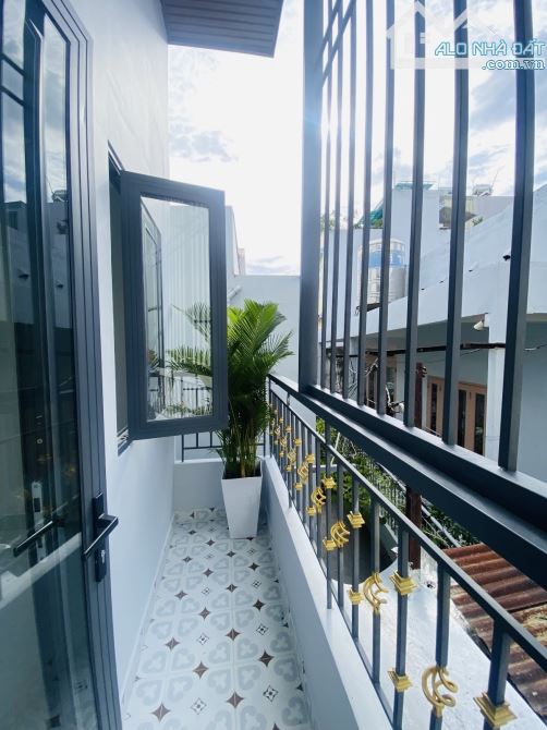 🏠 NHÀ HIẾM Q.6 – 4PN KHÉP KÍN – GIÁ CHỈ 4.08 TỶ  📍 Văn Thân, P.8, Quận 6. 📐 DT: 28m² - 5