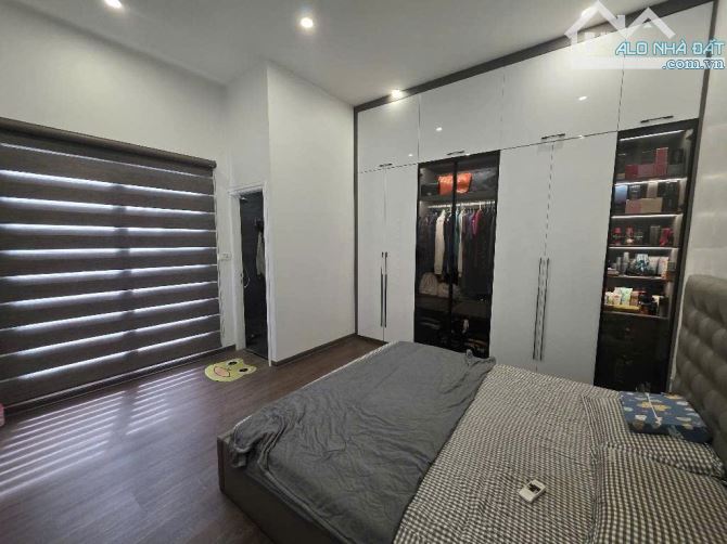 Bán biệt thự liền kề Hồng Tiến Bồ Đề 120m mặt tiền 6 m full nội thất - 5