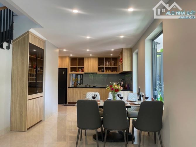 Bán Villa lô góc Hoà Cường Nam ,dòng tiền 80 triệu 1 tháng - 5