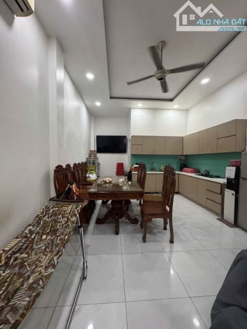 🏡 HIẾM CÓ NHÀ ĐẸP 4 TẦNG HẺM Ô TÔ BÀ HOM P13 Q6 – 60M2 – 7.8 TỶ  🚘 Ô tô 7 chỗ đậu trong - 5