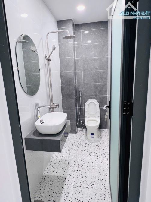 🆘 VÍP GÒ DẦU - HẺM 1/ 7M - KHÔNG LỘ GIỚI - DIỆN TÍCH 67m2 - 2 TẦNG - CHỈ 8,4 TỶ. - 5