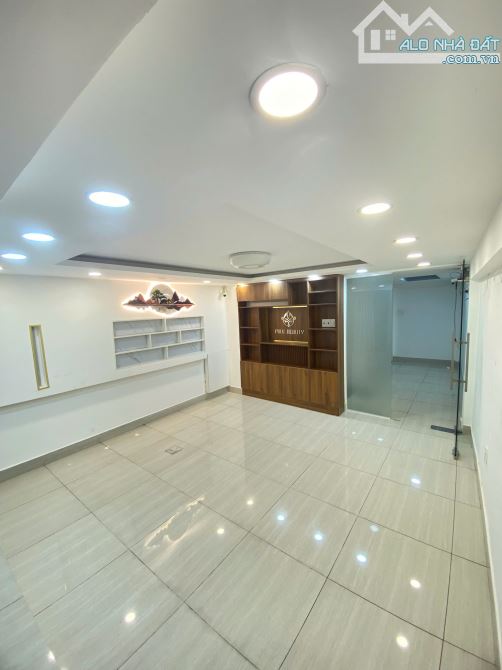 Có Thang Máy, Nhà Minh Phụng Q11 4x14m 5L 7pn - 5