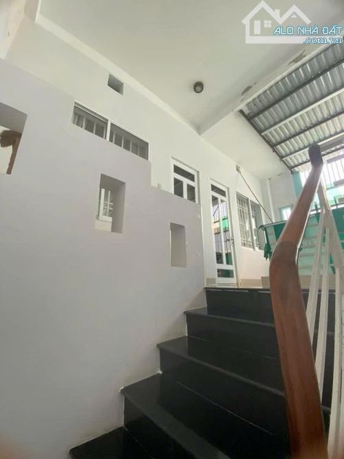Bán nhà hẻm đường Nguyễn Thị Minh Khai ,p Phước Hoà .Tp Nha Trang. - 5