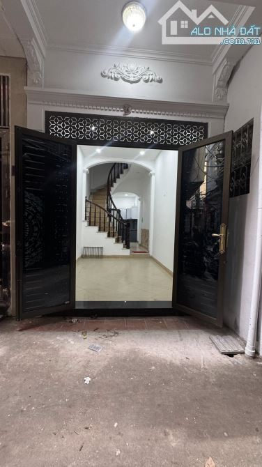 Trung tâm Đống Đa, nhà dân xây, 4 ngủ thoáng sáng, ngõ thông rộng, ở ngay. - 5