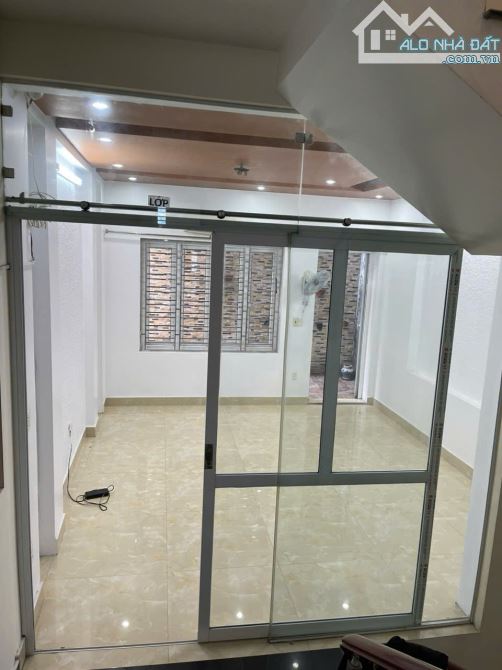 🏠 *Cho Thuê Nhà Mặt Đường Nhánh Quán Nam* - 5