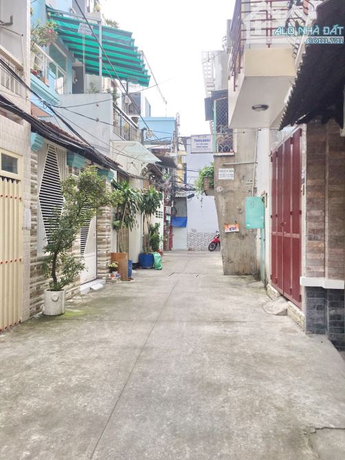 Bán nhà 2 mặt hẻm gần MT đường Phạm Thế Hiển P.Chánh Hưng Quận 8 - 5