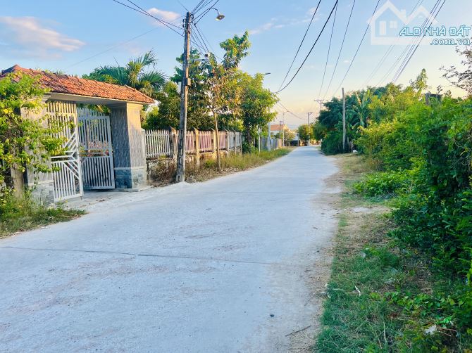 Bán ĐẤT Ninh Xuân-Ninh Hoà full thổ 239m2 - Chỉ 379 Triệu/Lô - 5