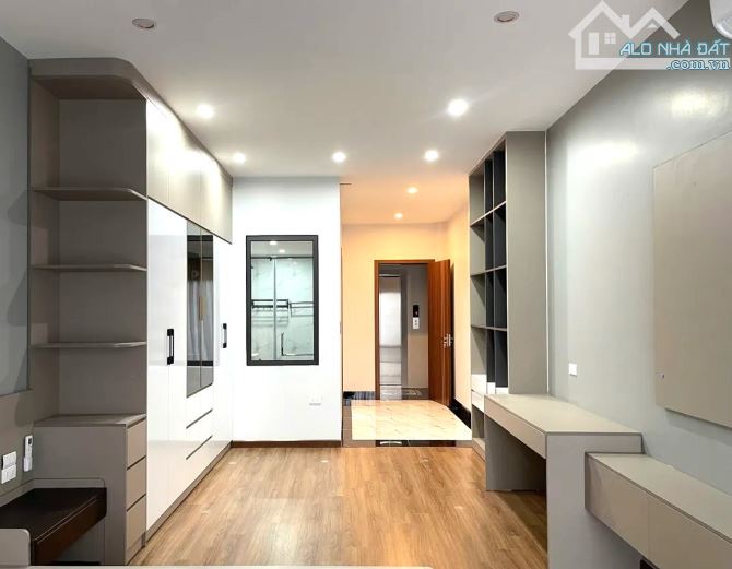 Nhà 5Tầng Long Biên, VF3 Chạy Thông Hồng Tiến - Bồ Đề. Vị Trí cách Trung Tâm 3 Bước Chân - 5
