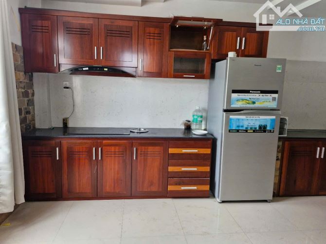 Gia đình cần bán khách sạn gần biển Nha Trang giá rẻ hơn xung quanh nhiều! - 5