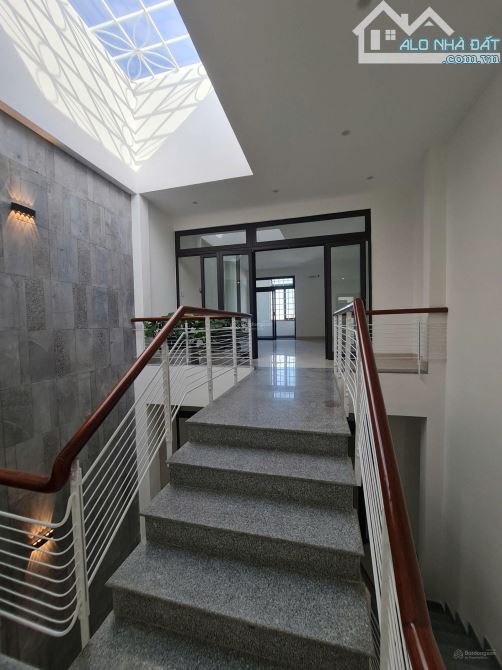 Cho thuê nhà mới mặt tiền đường Trịnh Đình Thảo, Cẩm Lệ, Tp Đà Nẵng - 5
