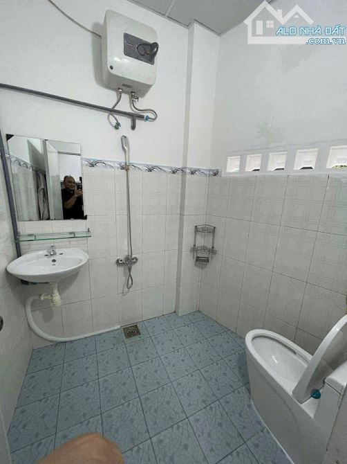 CHO THUÊ NHÀ KIỆT OTO 33 AN DƯƠNG VƯƠNG, TP HUẾ - 5