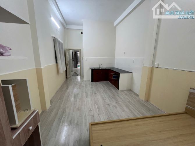 Bán nhà mặt phố tại Cách Mạng Tháng Tám, 104.6 m2, 4PN, 4WC, Quận 3, HCM - 5