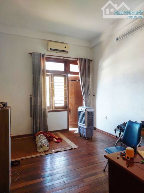 BÁN NHÀ 3 TẦNG – KIỆT Ô TÔ TẢI PHAN BỘI CHÂU, GẦN ĐÀO TẤN Giá Rẻ 2.8x tỷ - 5