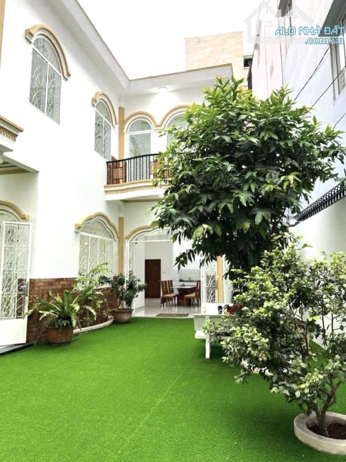 CẠNH TRƯỜNG MẦM NON TUỔI XANH_GẦN GIÁO XỨ CHÍ HOÀ_BIỆT THỰ SÂN VƯỜN_325M2_CÔNG NHẬN ĐỦ - 5