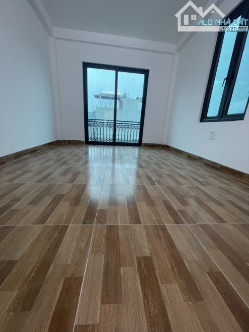 Bán nhà mặt đường Vân Canh, 39m2, 4 tầng, lô góc, ô tô 7 chỗ vào nhà, kinh doanh, 5,2 tỷ. - 5