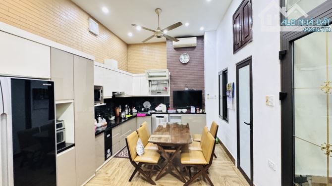 🌟 Đẳng cấp sống giữa lòng Ba Đình – cạnh hồ Trúc Bạch, giá chỉ 34.8 tỷ - 5