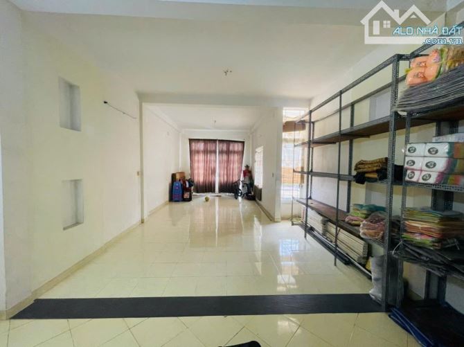 MẶT TIỀN  - KHU VIP TÂN PHÚ - NGAY LUỸ BÁN BÍCH- THOẠI NGỌC HẦU - GIÁP TÂN BÌNH - 5 X27 - 5