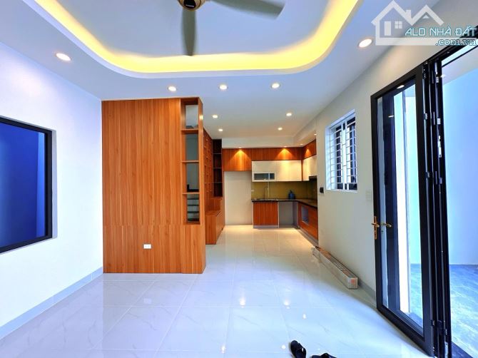 Siêu phẩm cần chuyển nhượng xây 6 tầng lô góc ôtô tránh kinh doanh ở dương quang hàm - 5