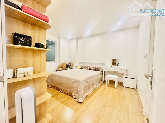 Bán căn hộ chung cư Xuân La - Tây Hồ, 102m *3 ngủ, full tiện ích, full nội thất, 9.9tỷ - 5