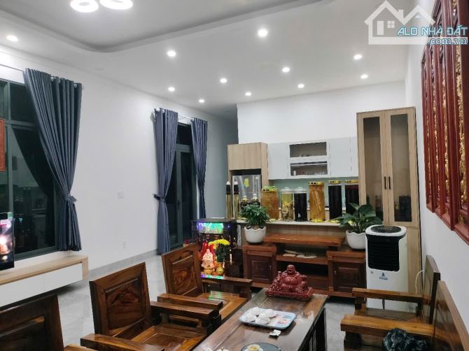 NHÀ VƯỜN 1.6 SÀO THỔ CƯ GIÁ CHỈ 3Tỷ800 triệu - 5