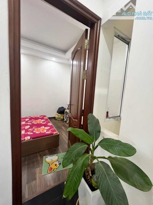 BÁN NHÀ BÁT KHỐI, ÔTÔ ĐỖ CỬA: 40m2 - 5 tầng - giá 7.2 tỷ - 6