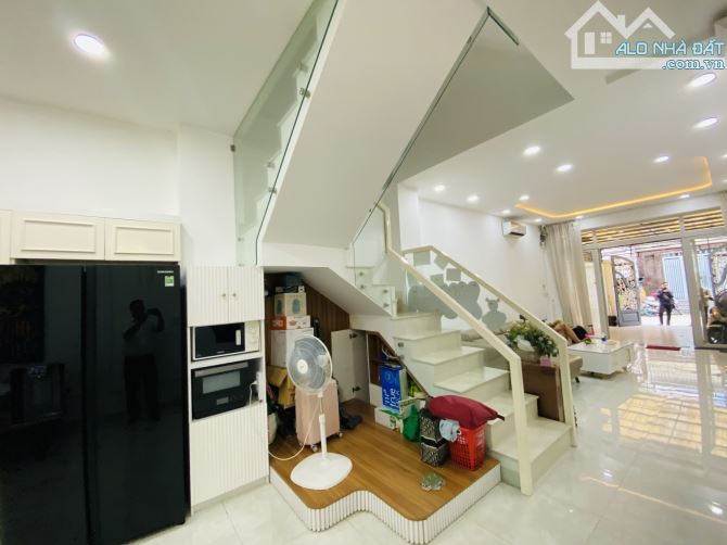 Bán nhà đường Gò Ô Môi liền kề Phú Mỹ Hưng rộng và thoáng kdc văn minh. - 6