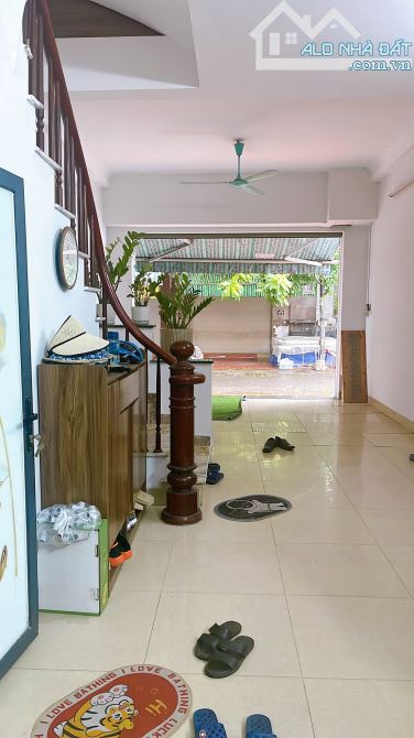 BÁN NHÀ ĐẸP NHẤT KHU DỊCH VỤ XA LA . LÔ GÓC  KINH DOANH SIÊU VIP . DT50 M . NHÀ 5 TẦNG. - 6