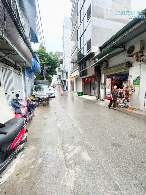 Nhà Lai xá  vị trí đẹp - Nhà dân xây nhỉnh 5 tỷ  - 34m2. Mặt tiền to  trong phân khúc 😃 - 6
