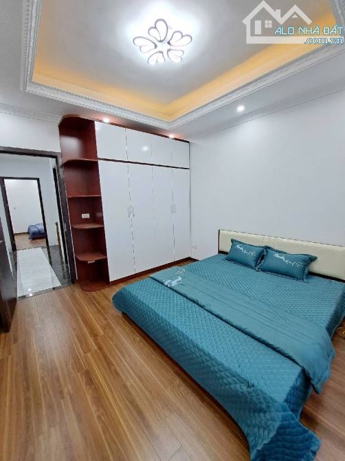 VĨNH HƯNG-Ô TÔ SÁT CỬA-NHÀ MỚI 5 TẦNG-41M-NHỈNH 7 TỶ - 6