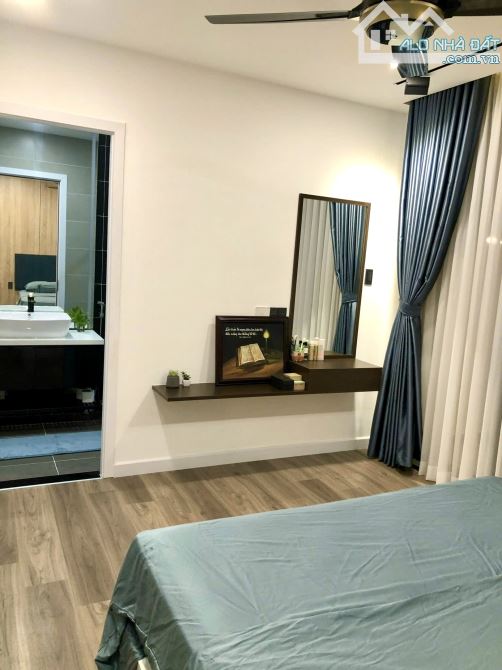 Bán Nhà Phố 4 Tầng Hẻm 5m Khu Phân Lô đường số 3 TRƯỜNG THỌ THỦ ĐỨC DT: 100m2 Giá 13 Tỷ - 6