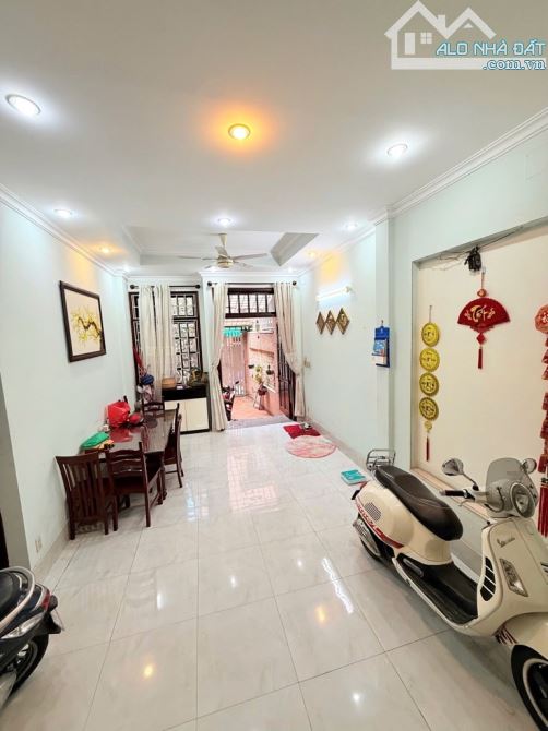 BÁN NHÀ HẺM PHAN ĐĂNG LƯU CÁCH MT 1 CĂN - PHÚ NHUẬN - 5 TẦNG - 4M × 23M - 16.X TỎI - 6