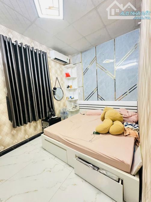 Bán nhà mặt tiền hẻm Dương Cát Lợi, Nhà Bè, Dt  4 x15m, 3 lầu. Giá 6,79 tỷ - 6