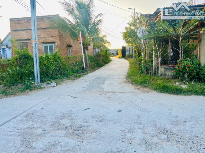 Bán ĐẤT Ninh Xuân-Ninh Hoà full thổ 239m2 - Chỉ 379 Triệu/Lô - 6