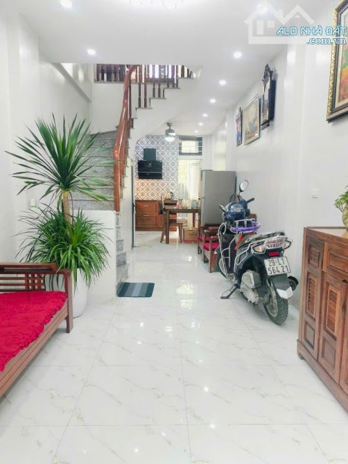 Nhà đẹp ở ngay. Ở Quang Trung - Hà Đông. 35m2 x 4 Tầng Giá đầu tư 5 tỉ - 6
