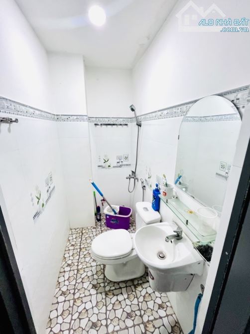 (Q8) BÁN NHÀ - LIÊN TỈNH 5 - 3TẦNG (3m7x18m) HOT HẺM XEM HƠI 8m - SHR NỞ HẬU - HOÀN CÔNG - 6