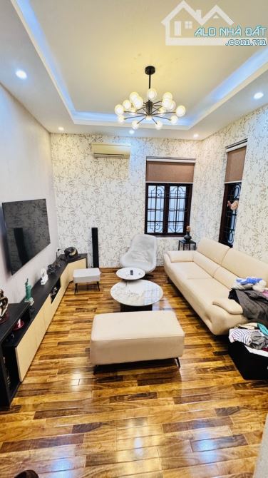🌟 Đẳng cấp sống giữa lòng Ba Đình – cạnh hồ Trúc Bạch, giá chỉ 34.8 tỷ - 6