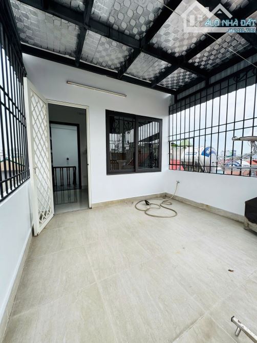 🏡 Nhà Đẹp Phố Trạm – 30m² – 5 tầng – Mặt tiền 3,32m nở hậu 3,56m – Chỉ 7,3 Tỷ  🚗 Ngõ ô t - 6