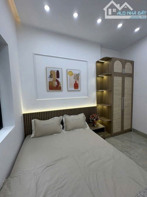 📌📌📌LÀM VIỆC TRỰC TIẾP GIÁ TỐT !!! Nhà 3 tầng kiệt ô tô 5m K814/ Trần Cao Vân - 6