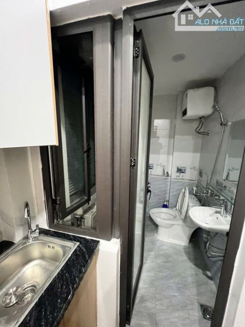 Bán Toà CHDV 50M-6T Thang máy 11P KK full NT Thịnh Quang- Đống Đa 13.9 Tỷ(TL) - 6